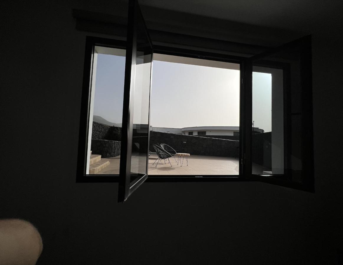Bungalow Apartamento Sol Famara Exterior photo